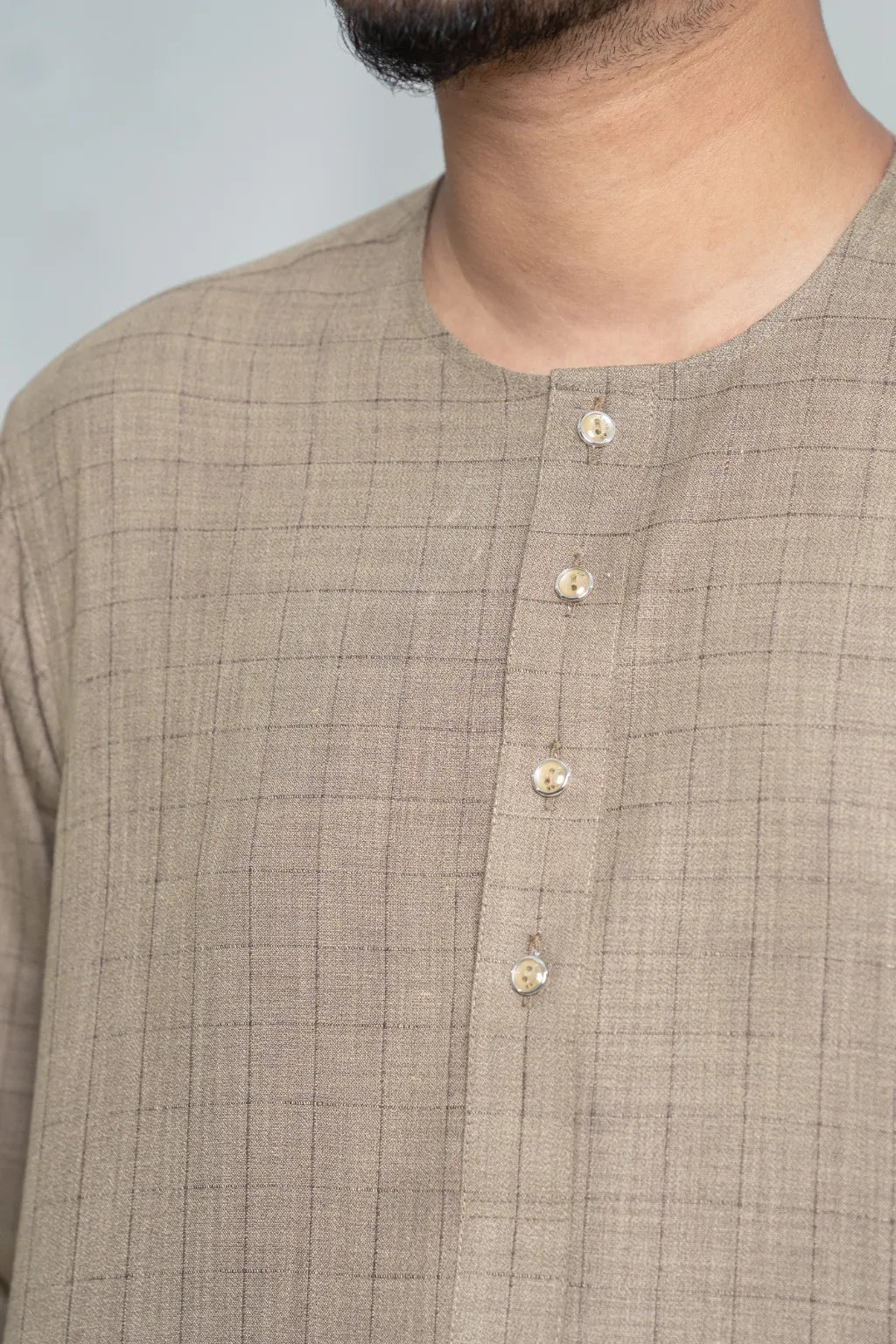 Arab Thobe for Men – Kandura-Inspired, Breathable Fabric, Custom Tailored