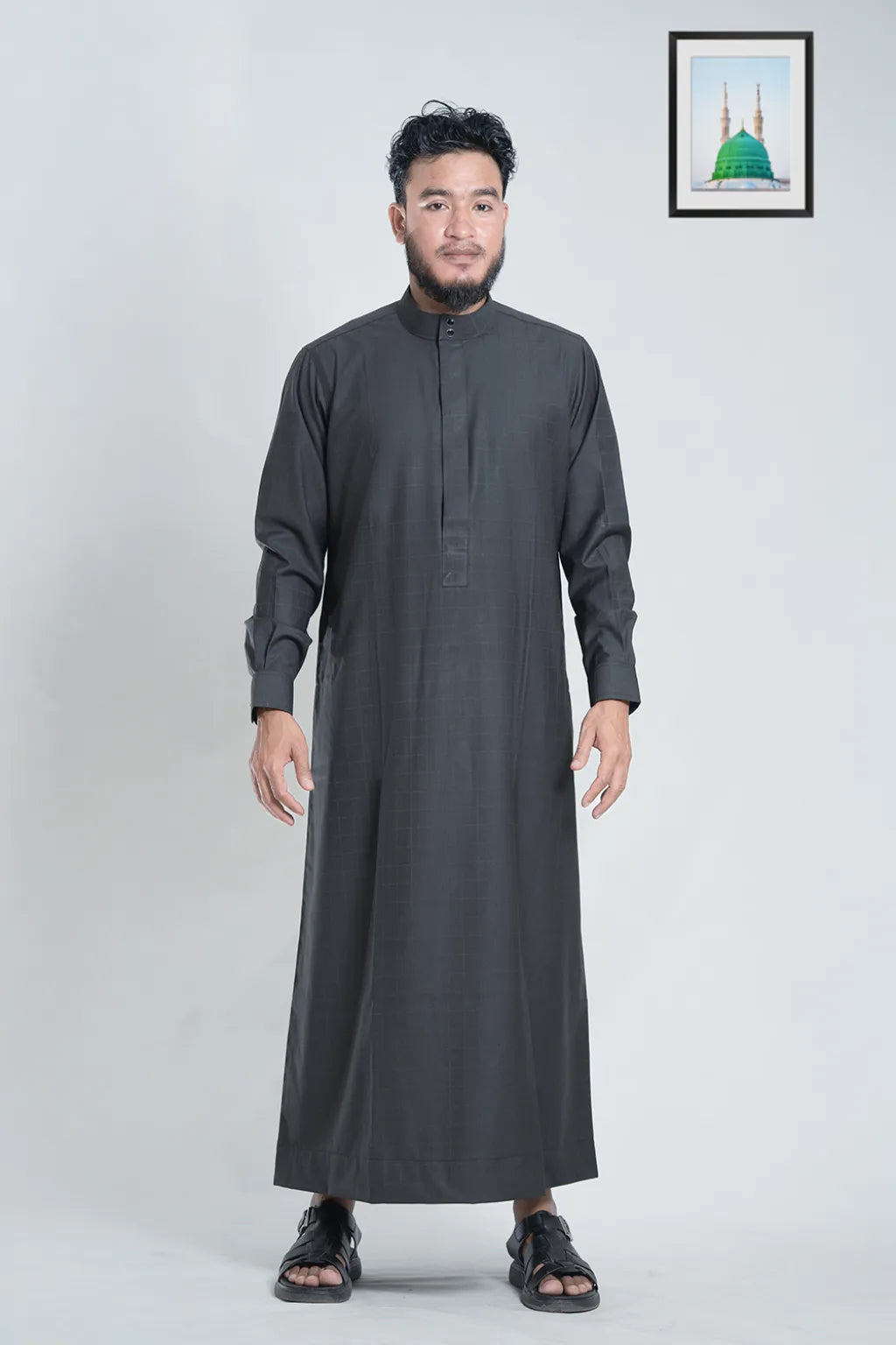 Premium Black Thobe: Suit-Grade Fabric, Winter-Ready, Saudi Dishdasha with Cuffs