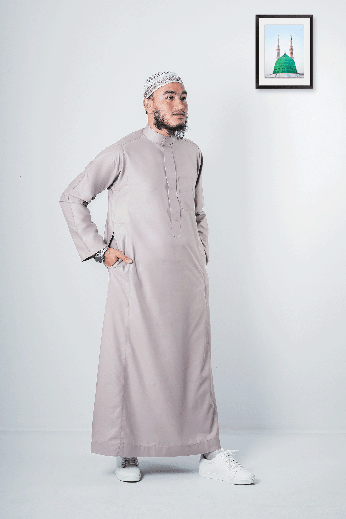 Classic saudi thobe | islamic jubba for men - Sunaan