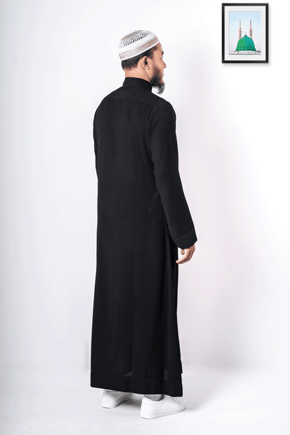 Classic black thobe  | Saudi thobe for men - Sunaan