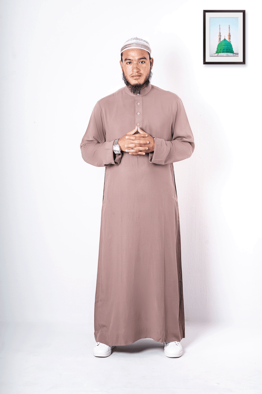 Classic light colored thobe | Saudi thobe for men - Sunaan