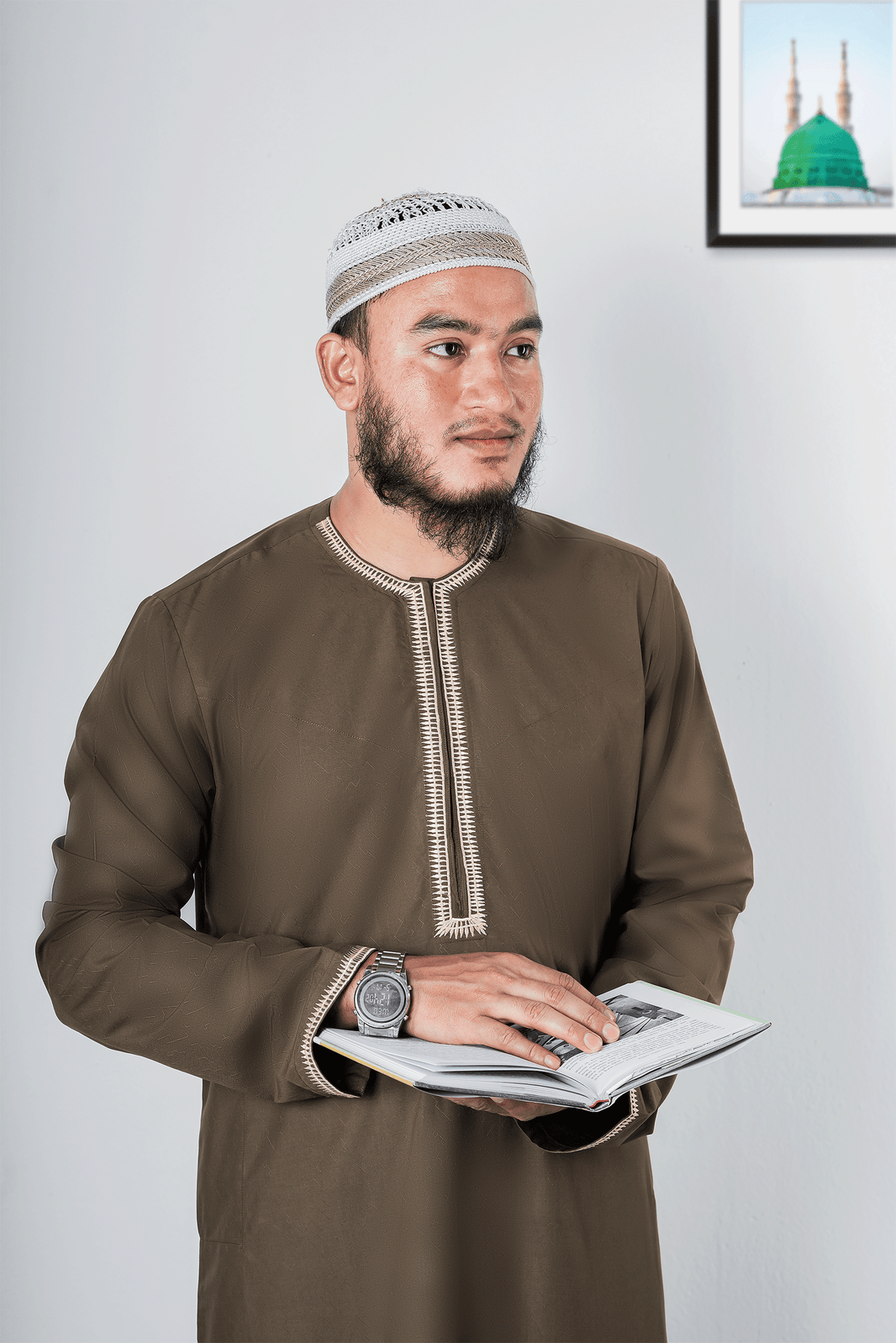 How to Measure Your Thobe Size and Length A Complete Guide Sunaan